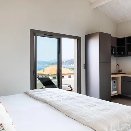 Santa Maria Ξενοδοχείο LʼÎle-Rousse