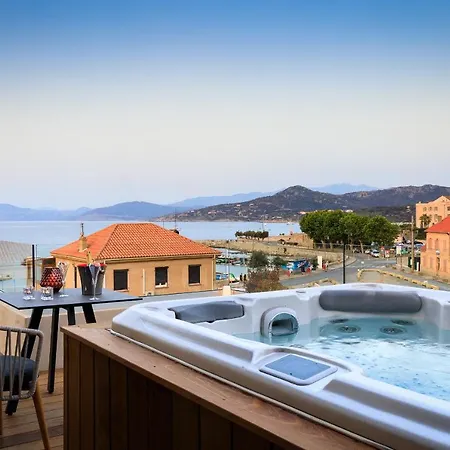 Santa Maria Ξενοδοχείο *