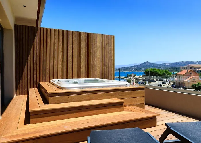 Santa Maria LʼÎle-Rousse