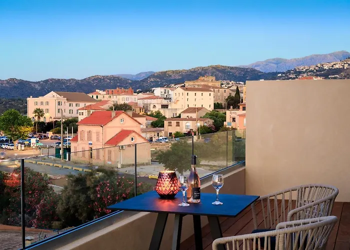 Santa Maria * LʼÎle-Rousse